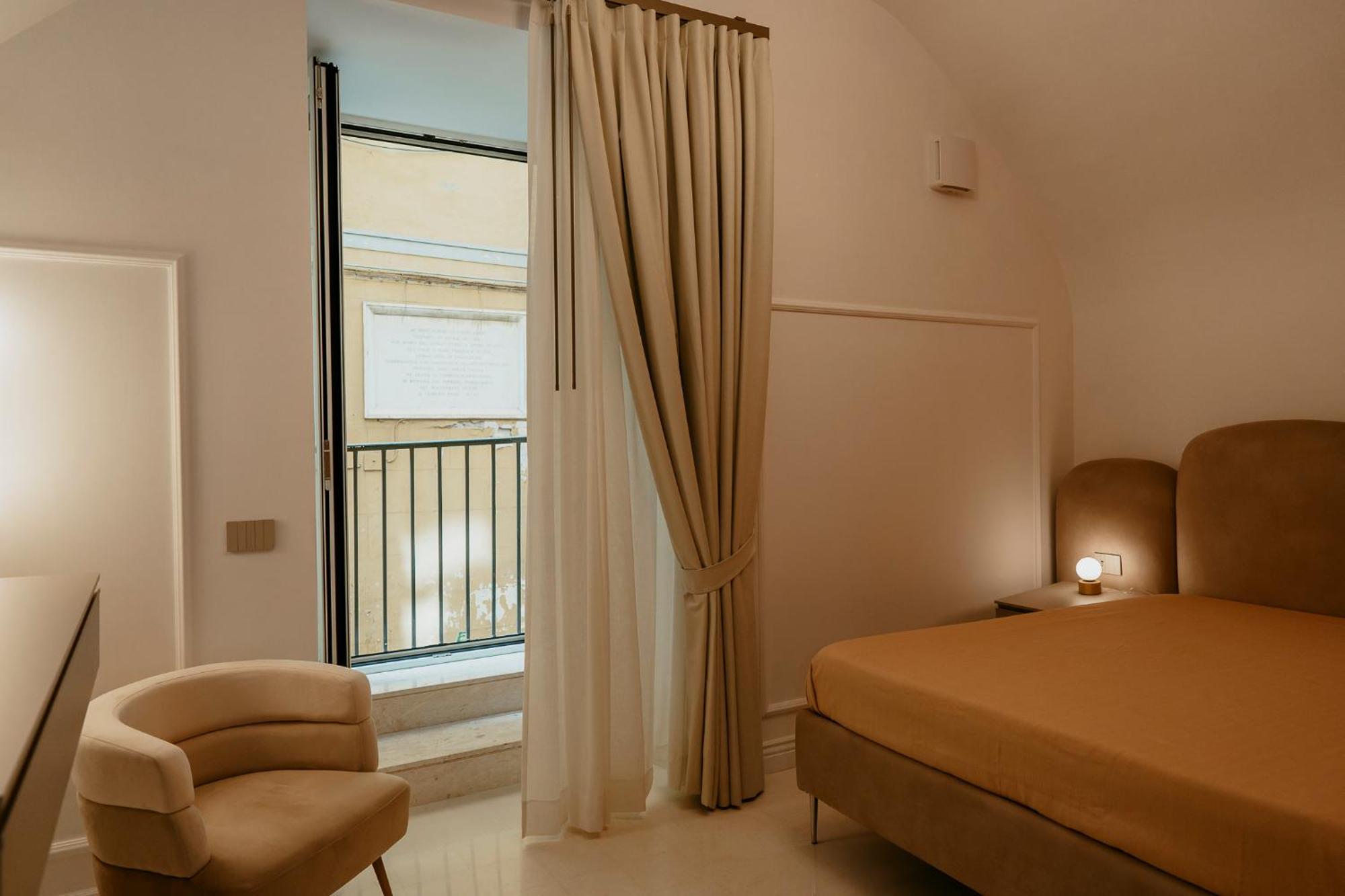 Luxury Apartment-Quartieri Spagn By Alux38 Naples Exterior photo