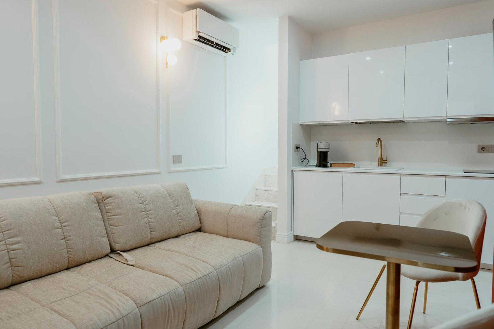 Luxury Apartment-Quartieri Spagn By Alux38 Naples Exterior photo